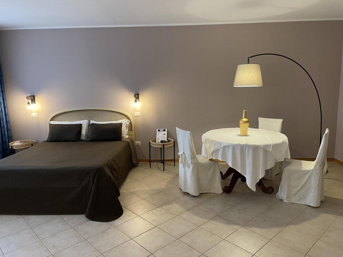 Hotel Petrarca Boara Pisani Luaran gambar